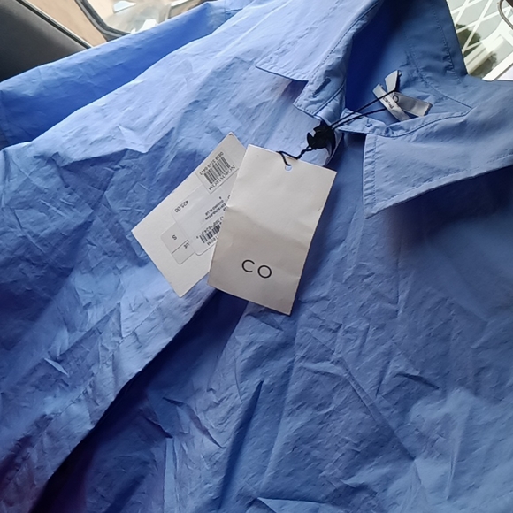 CO Essentials button down blue collar shirt - Picture 3 of 3